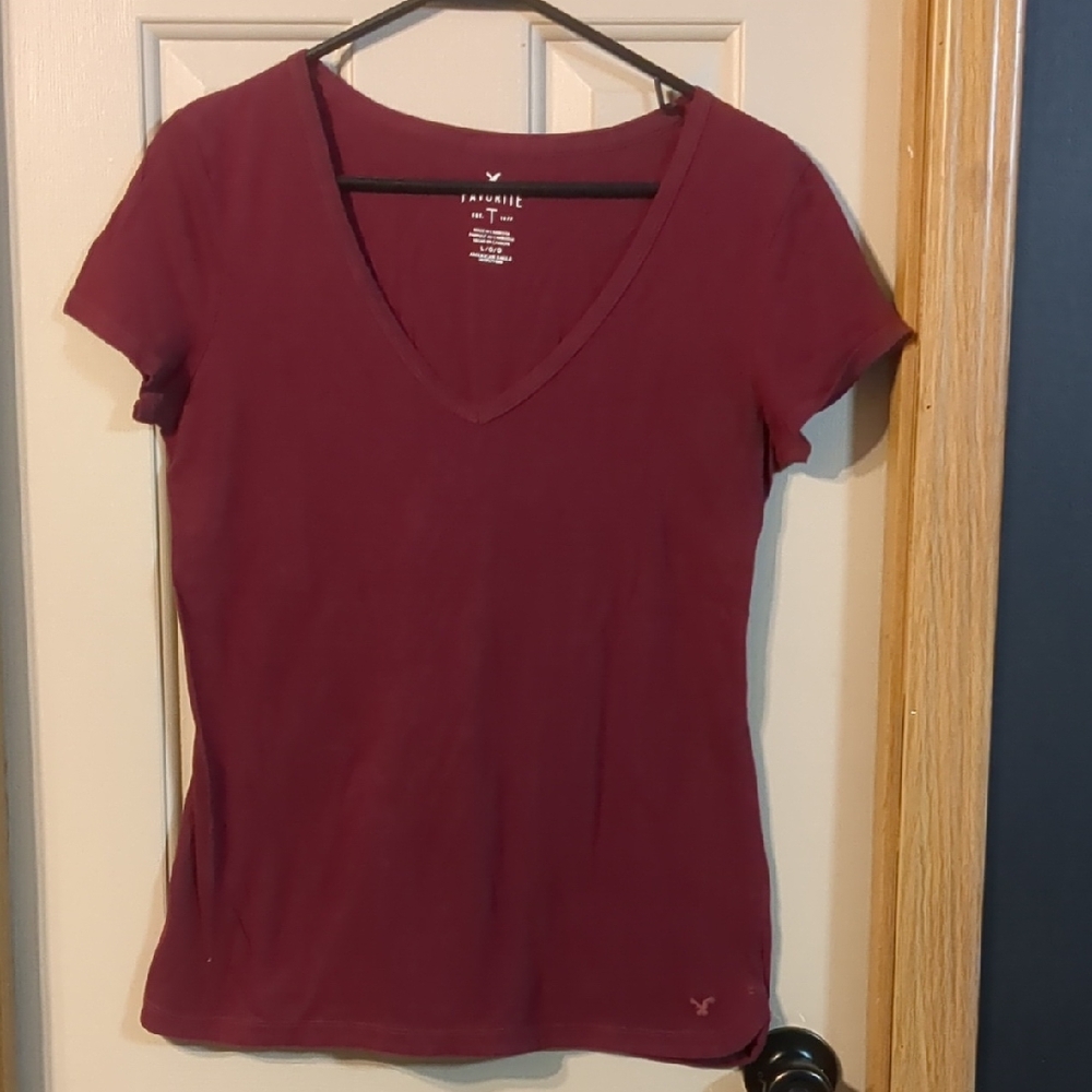 American Eagle Outfitters Burgundy V-Neck Tee